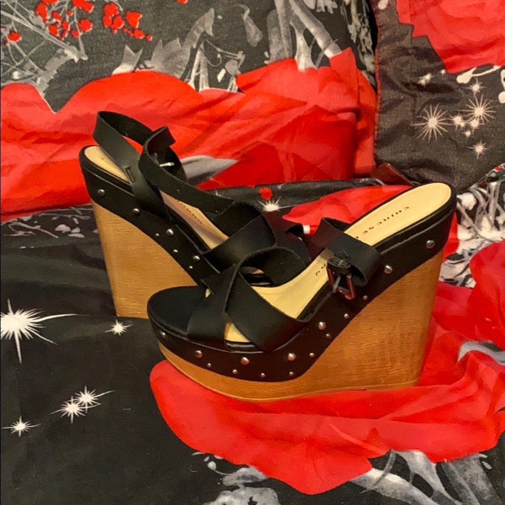 Black Chinese Laundry Heels